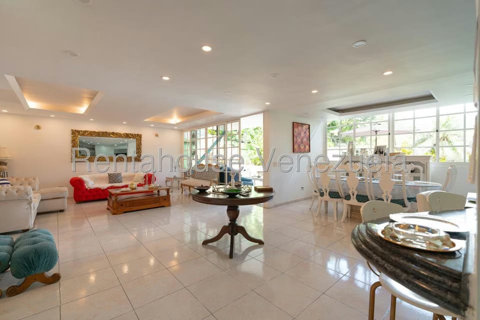 Casa (1 Nivel) en Venta en Colinas de Santa Monica, Distrito Metropolitano - 7