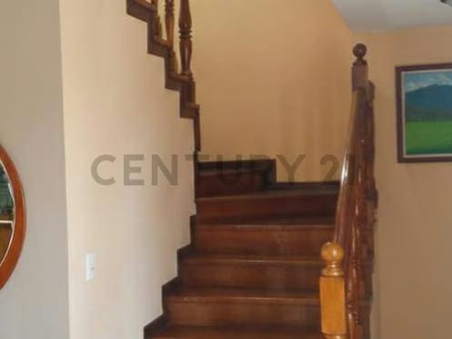 Casa Estilo Posada en Maneiro con Piscina Privada en Paraíso II Pampatar - 3