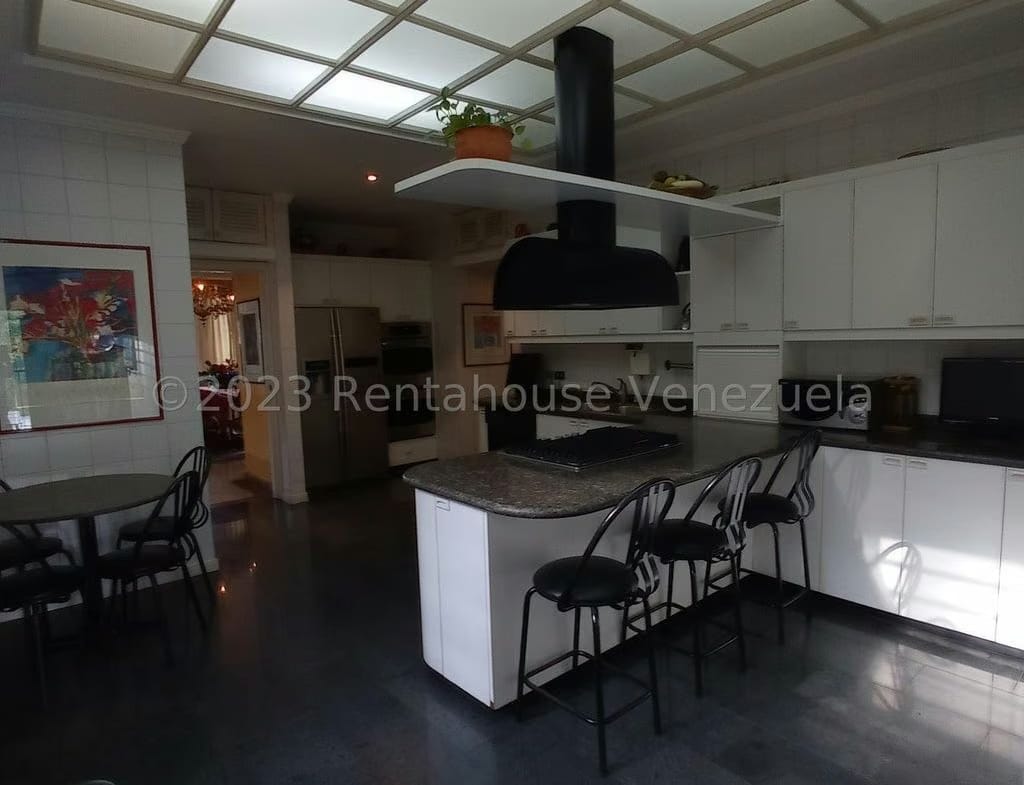 CASA EN VENTA-SELENE MARIN NOBREGA- MLS#23-19663 - 4