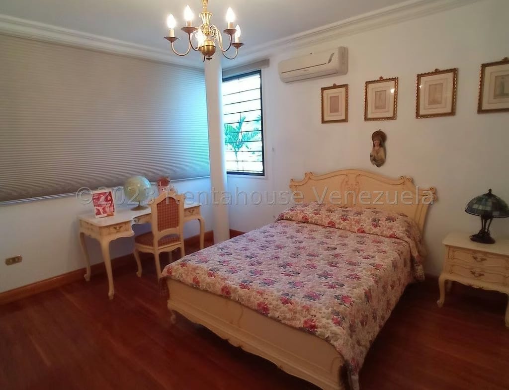 CASA EN VENTA-SELENE MARIN NOBREGA- MLS#23-19663 - 5