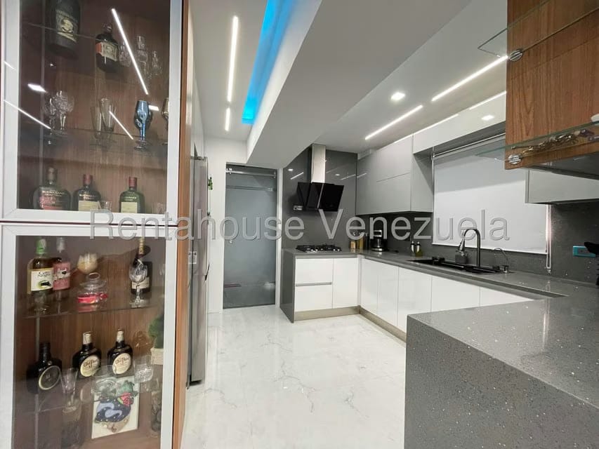 Apartamento (1 Nivel) en Venta en Base Aragua, Aragua - 11