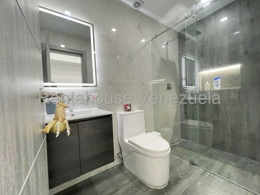 Apartamento (1 Nivel) en Venta en Base Aragua, Aragua - 18