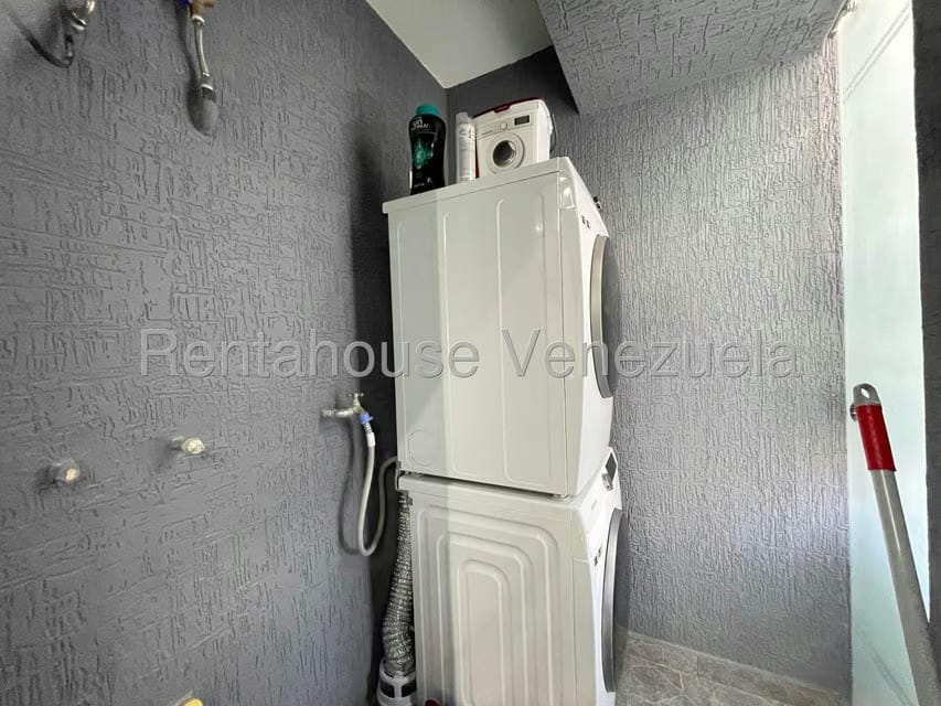 Apartamento (1 Nivel) en Venta en Base Aragua, Aragua - 35