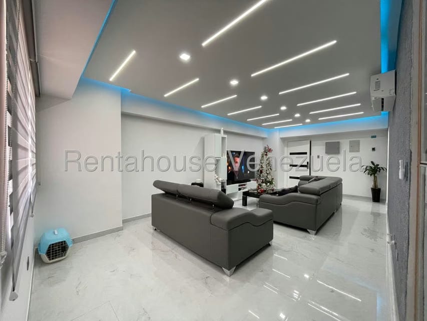 Apartamento (1 Nivel) en Venta en Base Aragua, Aragua - 38