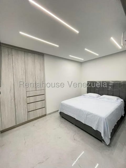 Apartamento (1 Nivel) en Venta en Base Aragua, Aragua - 52