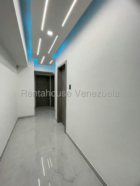 Apartamento (1 Nivel) en Venta en Base Aragua, Aragua - 53