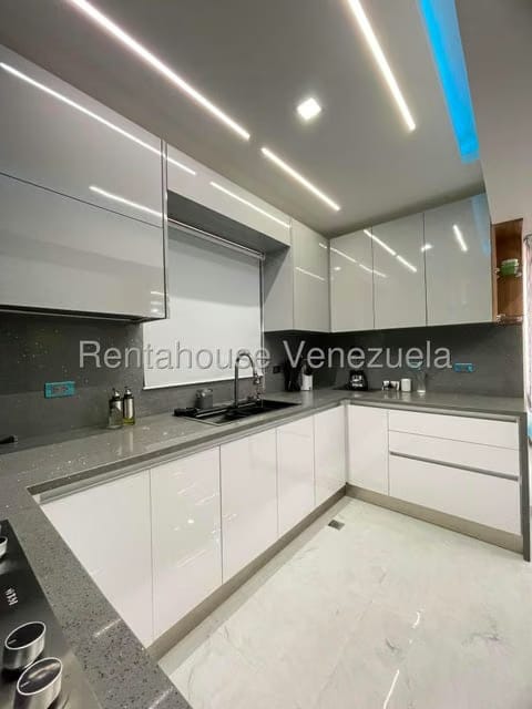 Apartamento (1 Nivel) en Venta en Base Aragua, Aragua - 56