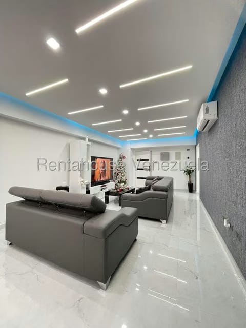 Apartamento (1 Nivel) en Venta en Base Aragua, Aragua - 61