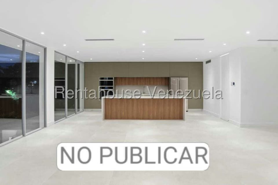 Casa (1 Nivel) en Venta en La Lagunita Country Club, Distrito Metropolitano - 14