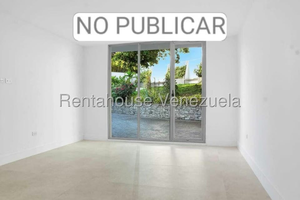 Casa (1 Nivel) en Venta en La Lagunita Country Club, Distrito Metropolitano - 23