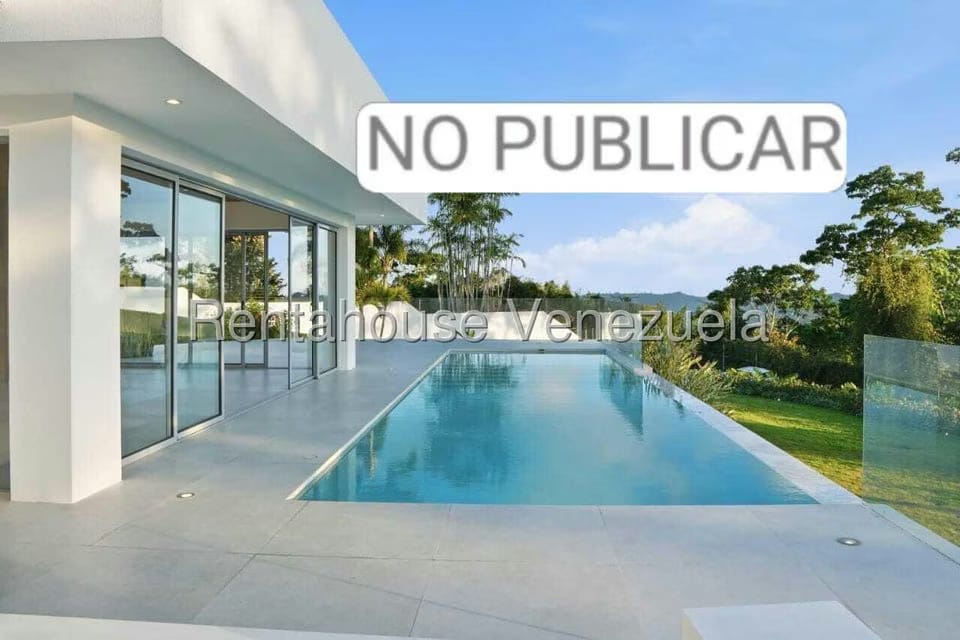 Casa (1 Nivel) en Venta en La Lagunita Country Club, Distrito Metropolitano - 29