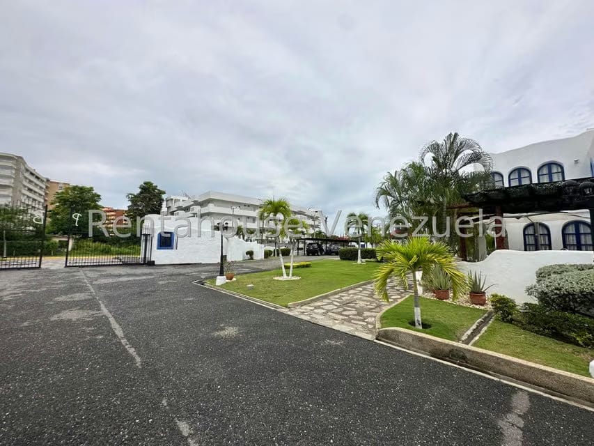 Townhouse (Duplex) en Venta en Puerto Encantado, Miranda - 17