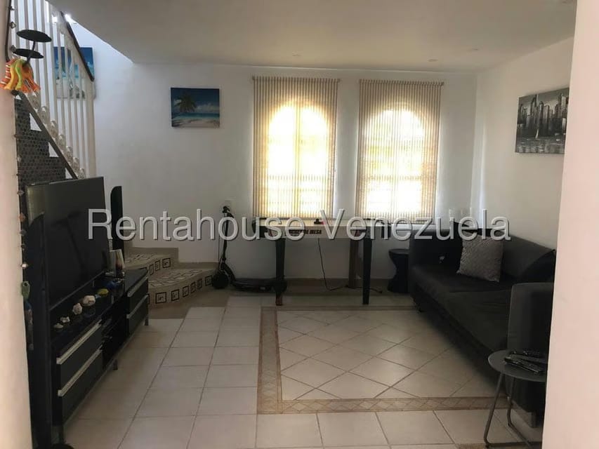 Townhouse (Duplex) en Venta en Puerto Encantado, Miranda - 9