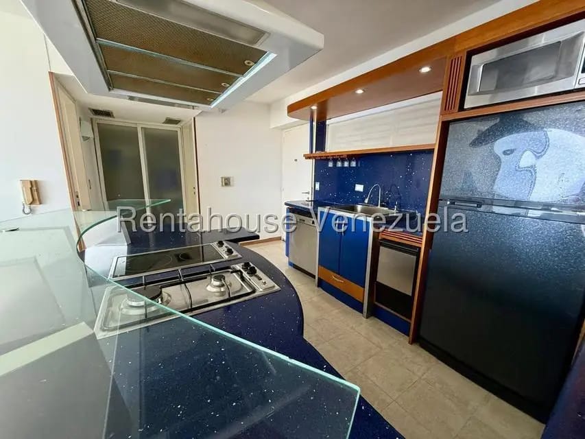 Apartamento (1 Nivel) en Venta en La Llanada, Vargas - 4