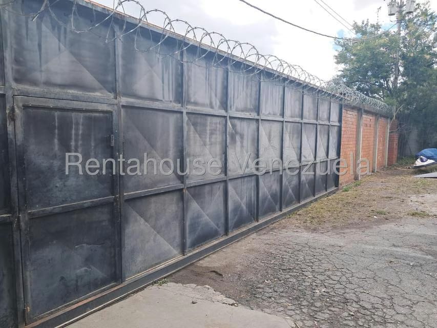 Comercial (Galpon - Deposito) en Venta en Valle Arriba, Miranda - 4