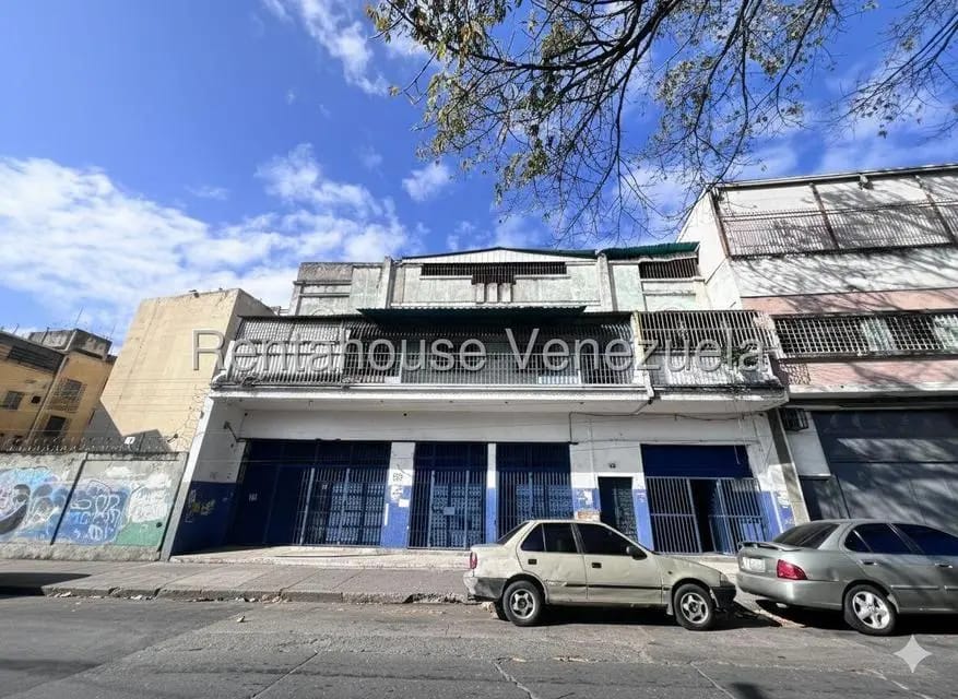 Comercial (Galpon - Deposito) en Venta en Prado de Maria, Distrito Metropolitano - 2