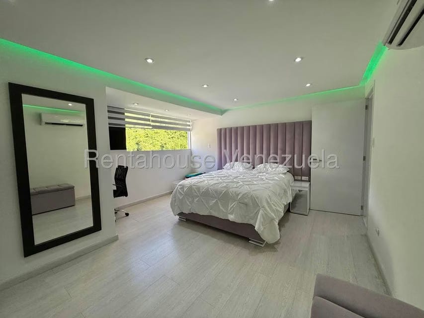 Apartamento (Penthouse) en Venta en Colinas de Bello Monte, Distrito Metropolitano - 26