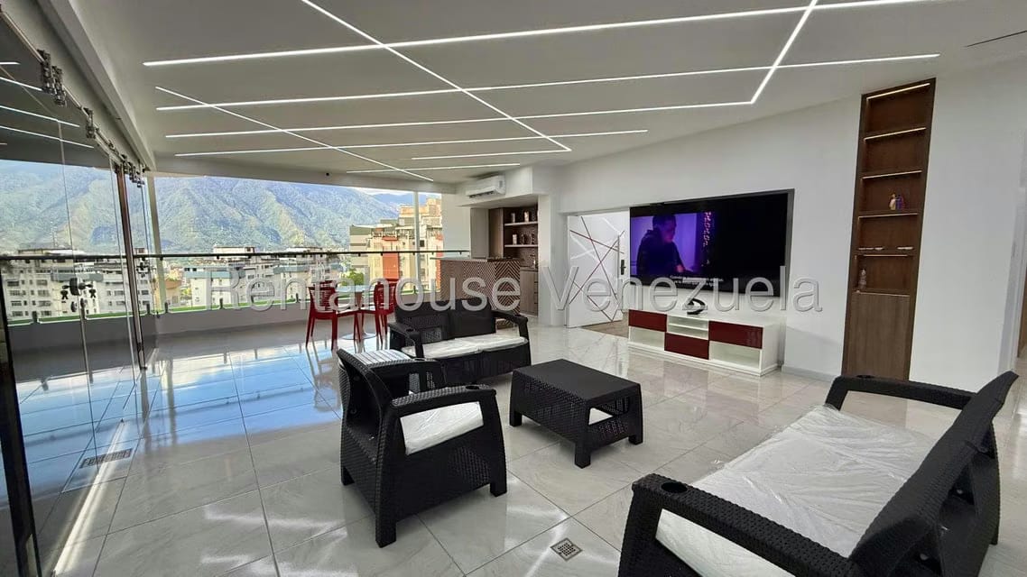 Apartamento (Penthouse) en Venta en Colinas de Bello Monte, Distrito Metropolitano - 34