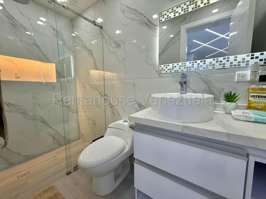 Apartamento (Penthouse) en Venta en Colinas de Bello Monte, Distrito Metropolitano - 43