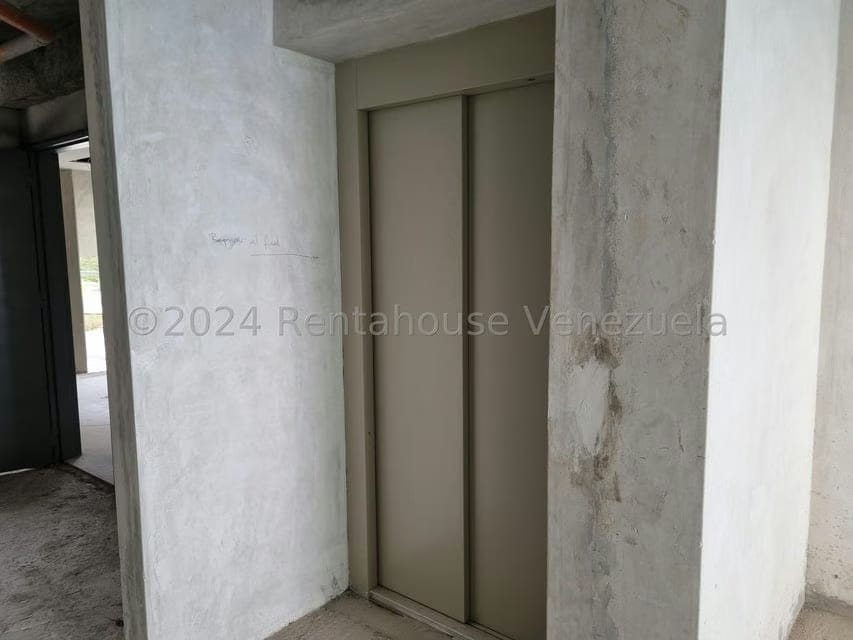 Apartamento (1 Nivel) en Venta en Loma Linda, Distrito Metropolitano - 18