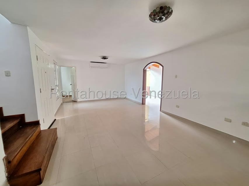 Townhouse (Duplex) en Venta en Manongo, Carabobo - 3