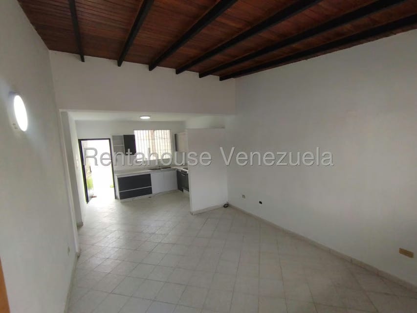 Casa (1 Nivel) en Alquiler en La Mora, Lara - 3