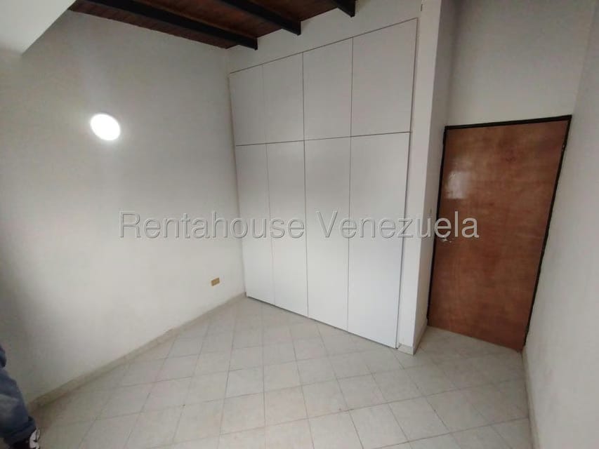 Casa (1 Nivel) en Alquiler en La Mora, Lara - 10