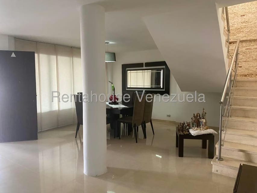 Casa (Multipes Niveles) en Venta en La California Norte, Distrito Metropolitano - 3
