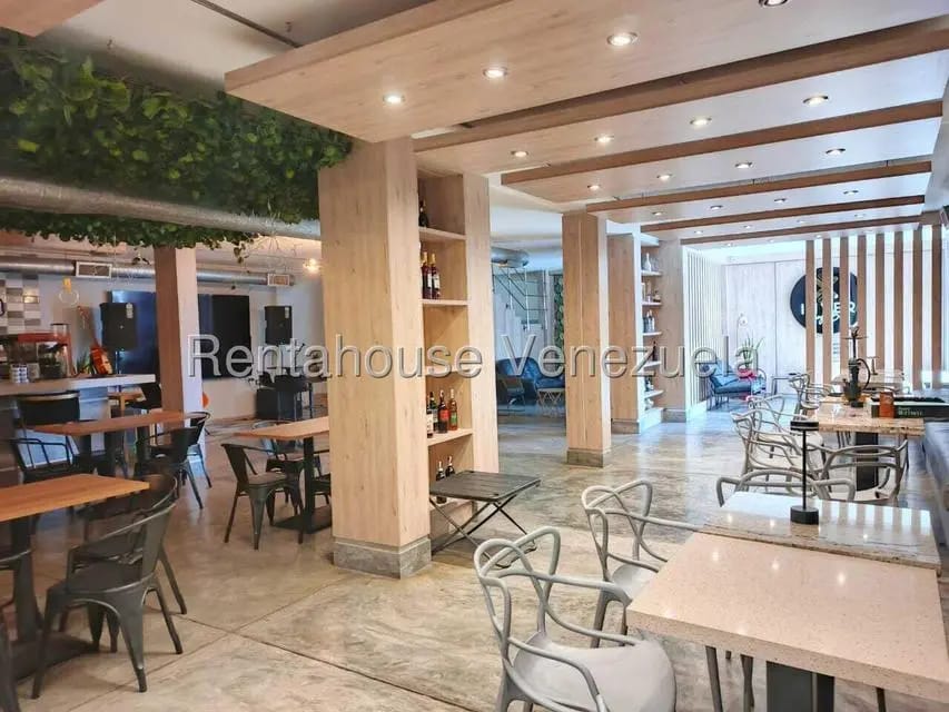 Comercial (Local Comercial) en Venta en Avenida Bella Vista, Zulia - 13