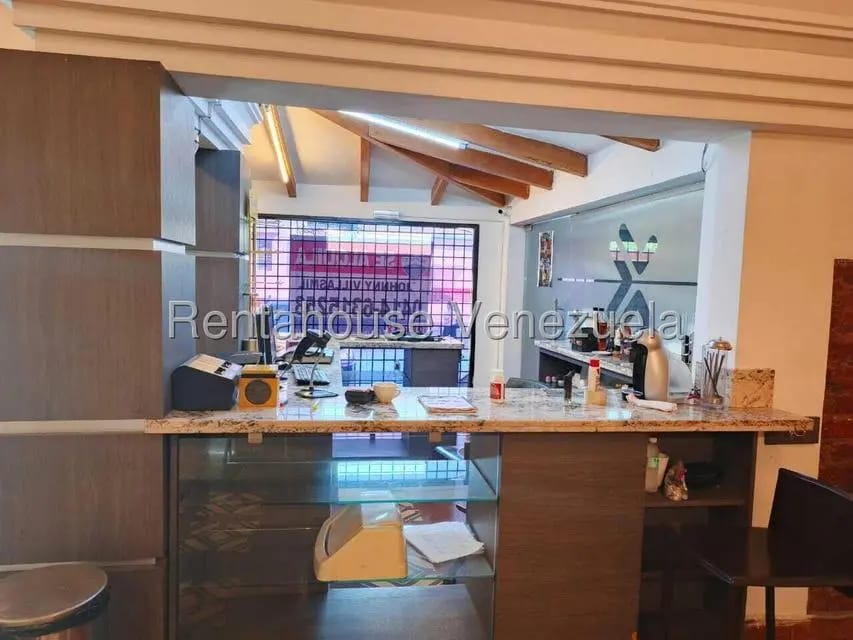 Comercial (Local Comercial) en Venta en Avenida Bella Vista, Zulia - 22