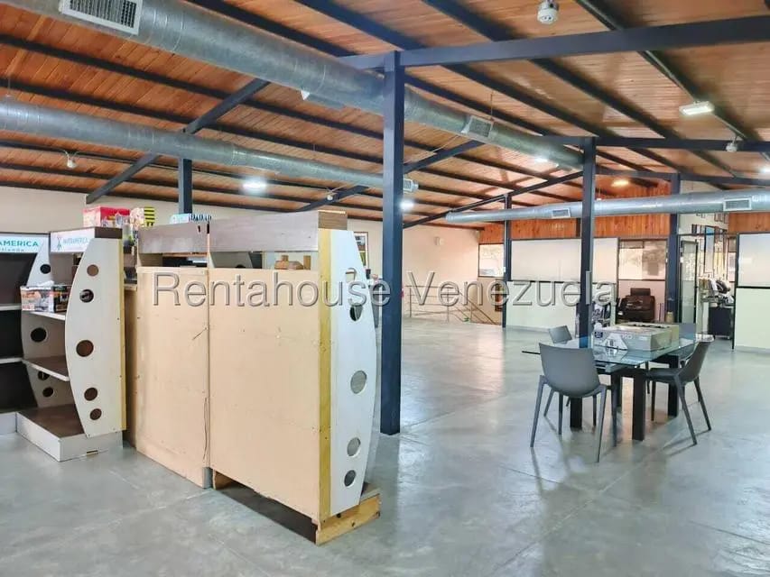 Comercial (Local Comercial) en Venta en Avenida Bella Vista, Zulia - 26