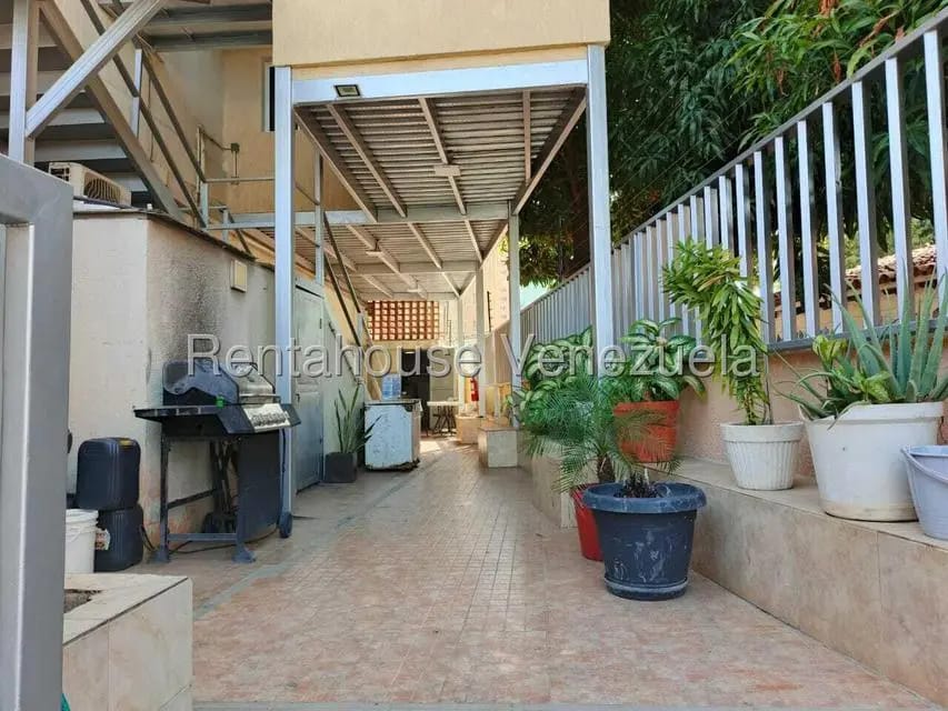 Comercial (Local Comercial) en Venta en Avenida Bella Vista, Zulia - 30