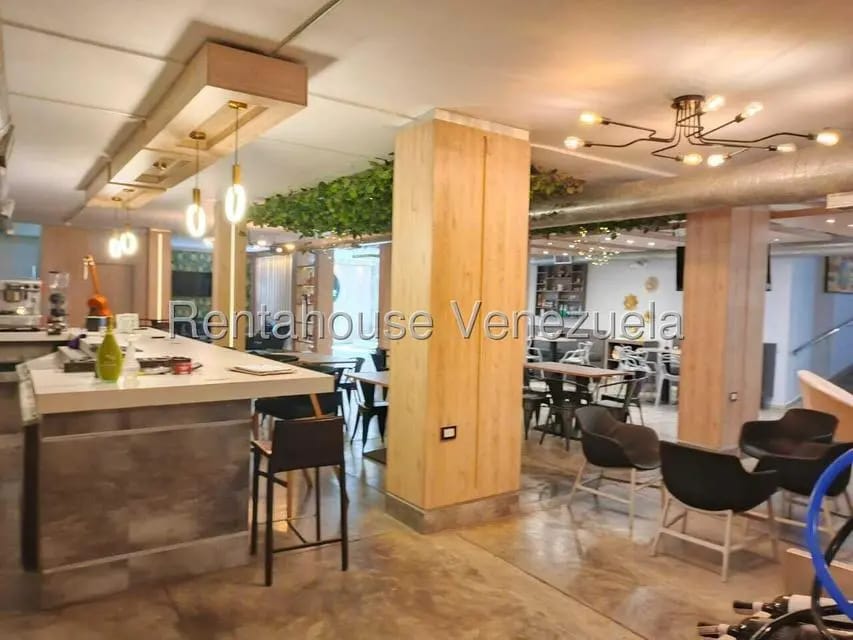 Comercial (Local Comercial) en Venta en Avenida Bella Vista, Zulia - 4