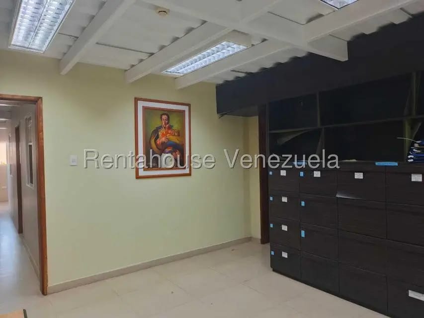 Comercial (Local Comercial) en Venta en Avenida Bella Vista, Zulia - 35