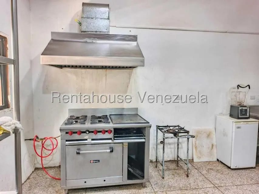 Comercial (Local Comercial) en Venta en Avenida Bella Vista, Zulia - 38