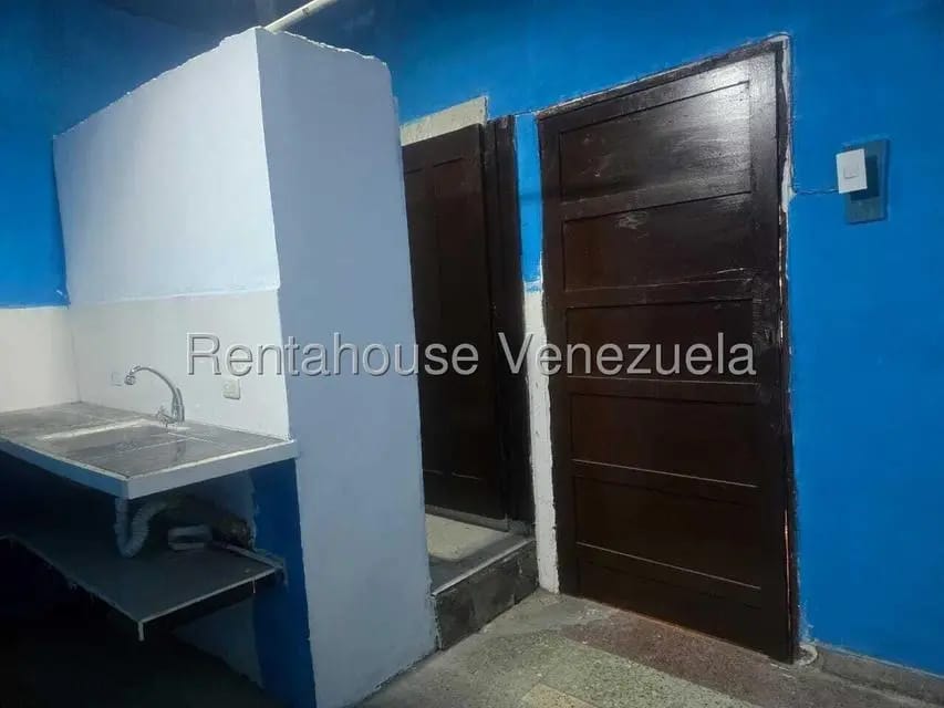 Anexo (1 Nivel) en Alquiler en Centro, Lara - 2