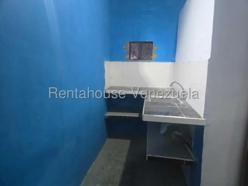 Anexo (1 Nivel) en Alquiler en Centro, Lara - 3