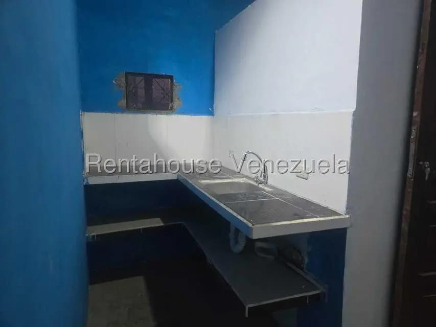 Anexo (1 Nivel) en Alquiler en Centro, Lara - 4