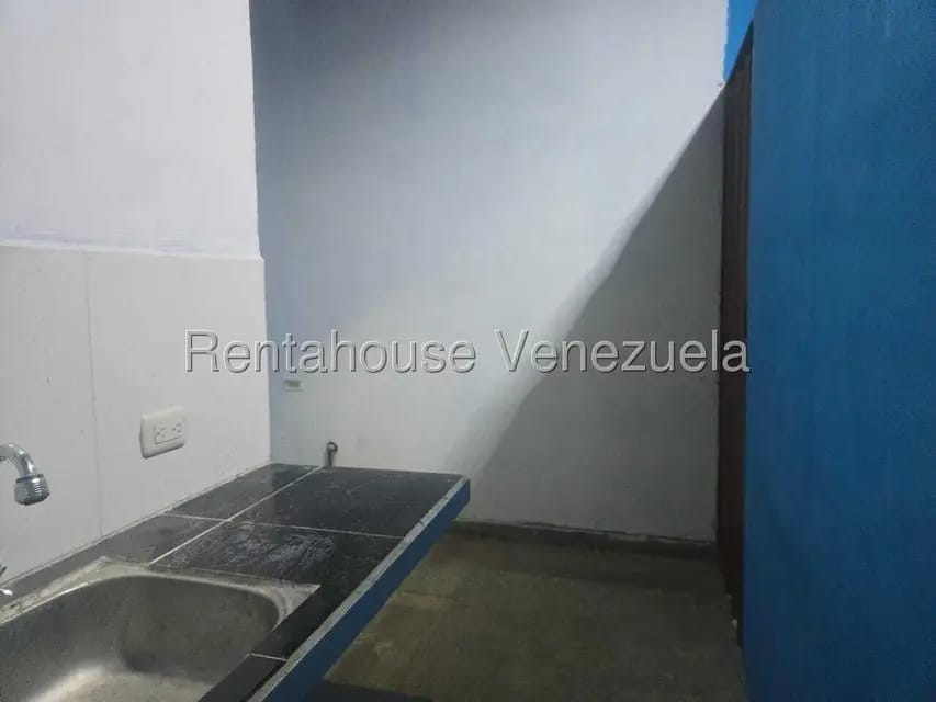 Anexo (1 Nivel) en Alquiler en Centro, Lara - 5