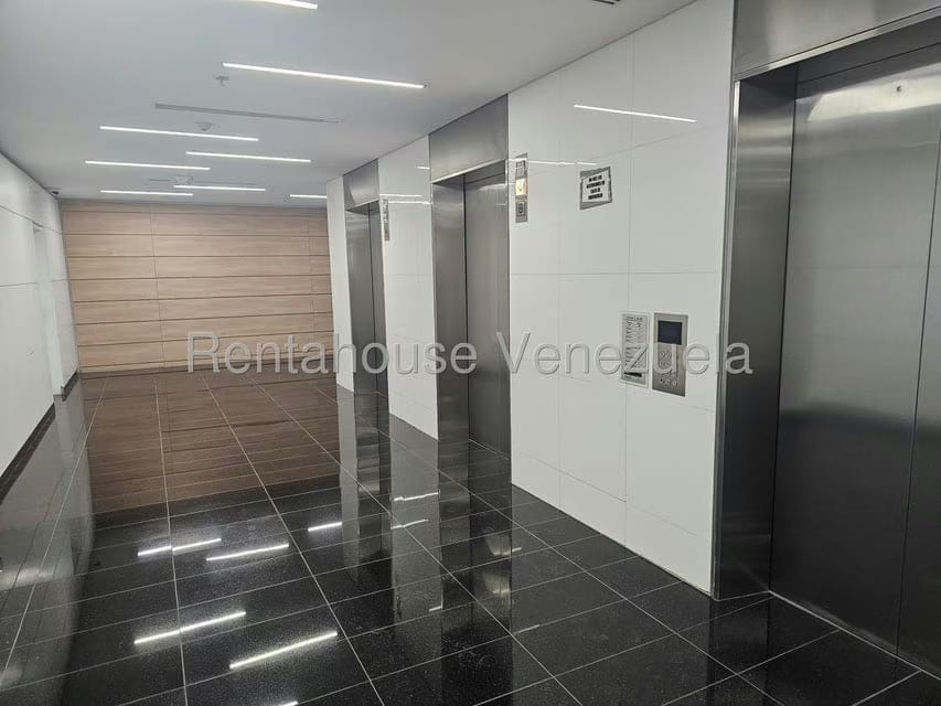 Comercial (Oficina) en Venta en Las Mercedes, Distrito Metropolitano - 9