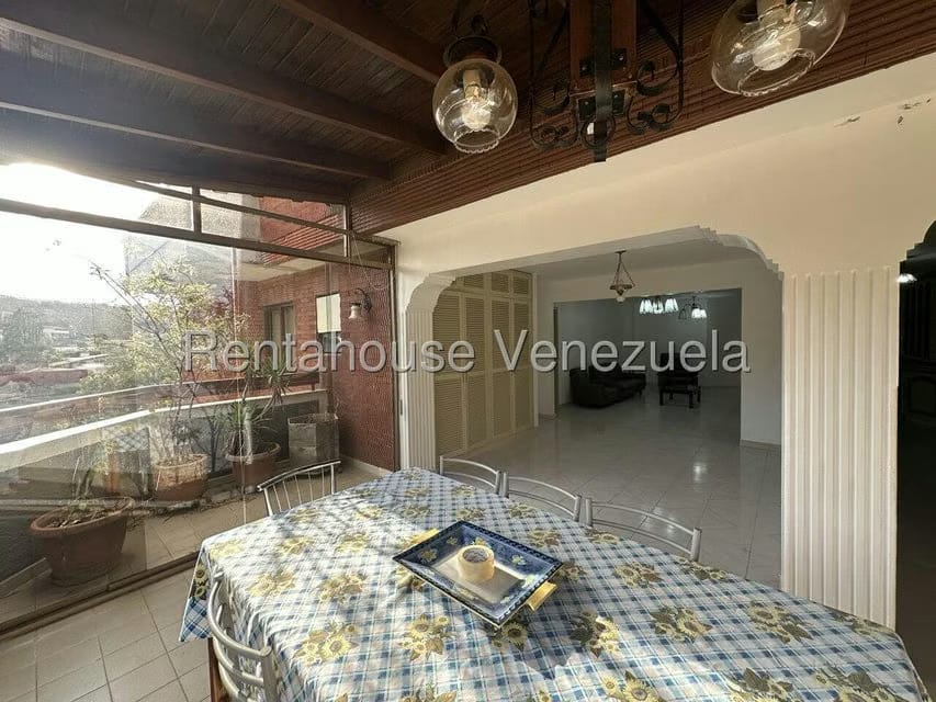 Apartamento (Penthouse) en Venta en Cumbres de Curumo, Distrito Metropolitano - 16