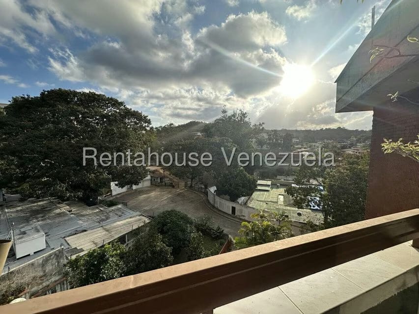 Apartamento (Penthouse) en Venta en Cumbres de Curumo, Distrito Metropolitano - 23