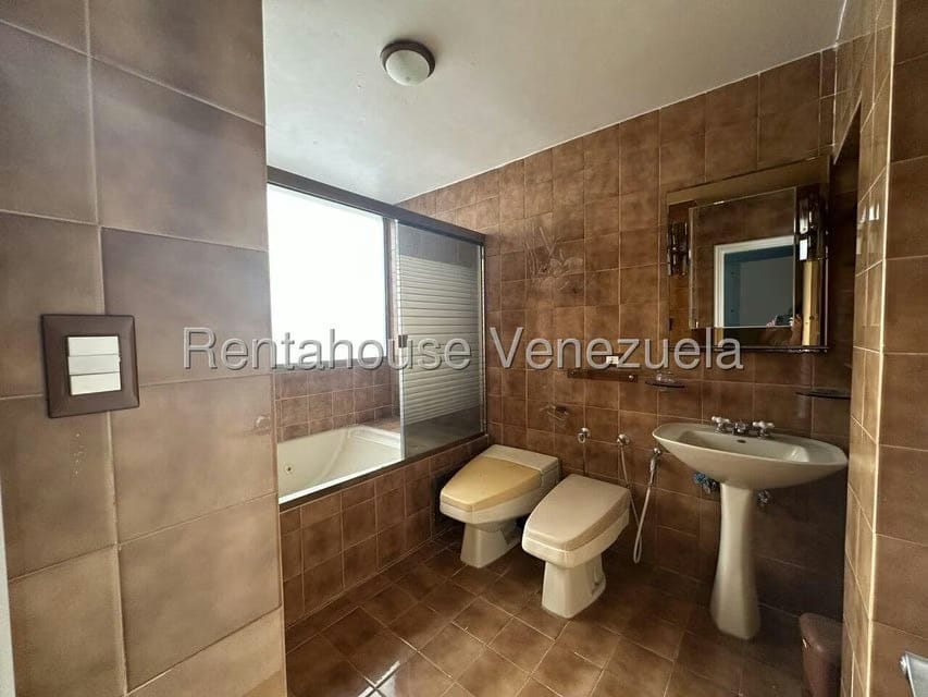Apartamento (Penthouse) en Venta en Cumbres de Curumo, Distrito Metropolitano - 30