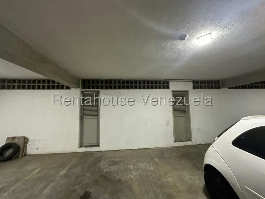 Apartamento (Penthouse) en Venta en Cumbres de Curumo, Distrito Metropolitano - 39