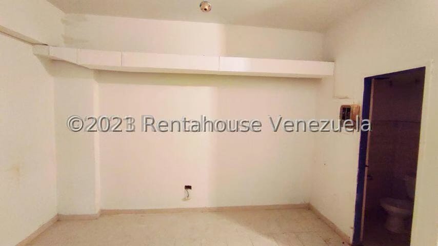 Comercial (Local Comercial) en Venta en Zona Centro, Aragua - 11