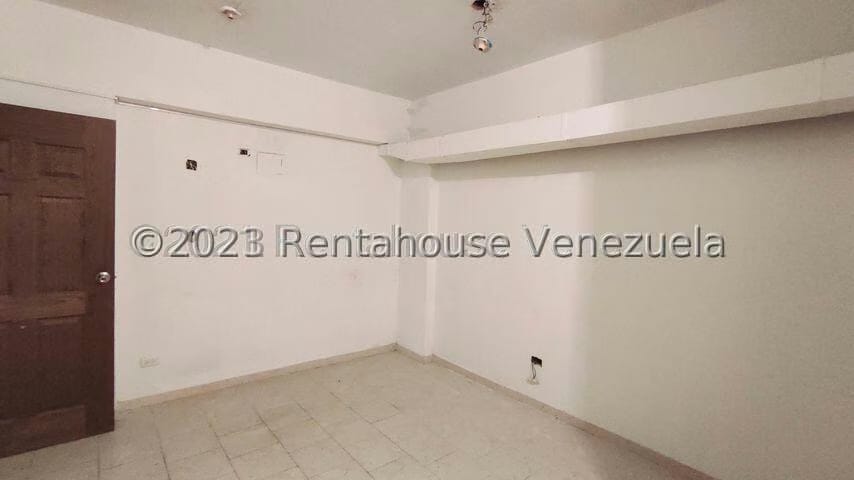 Comercial (Local Comercial) en Venta en Zona Centro, Aragua - 6