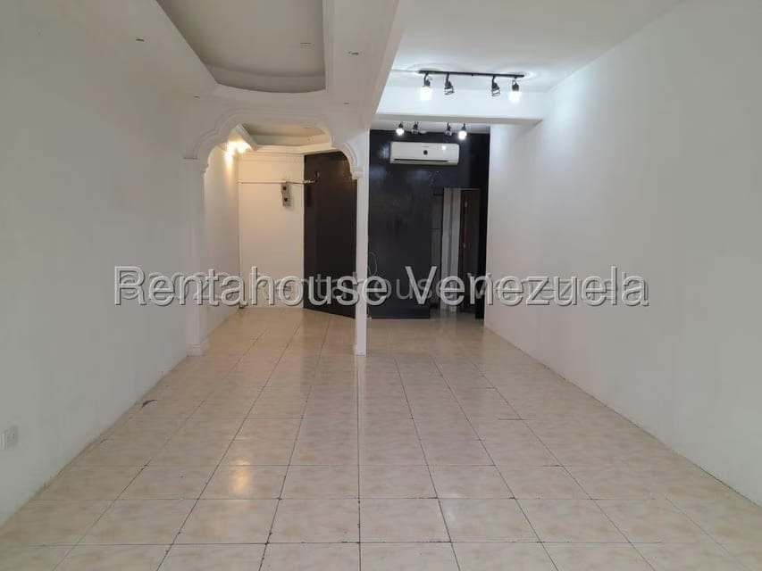 Comercial (Local Comercial) en Venta en Centro, Lara - 5