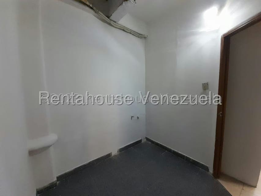 Comercial (Local Comercial) en Venta en Centro, Lara - 9