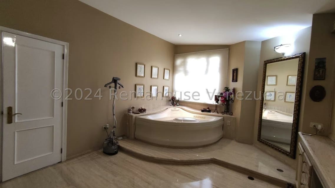 Casa (Multipes Niveles) en Venta en Virginia, Zulia - 103