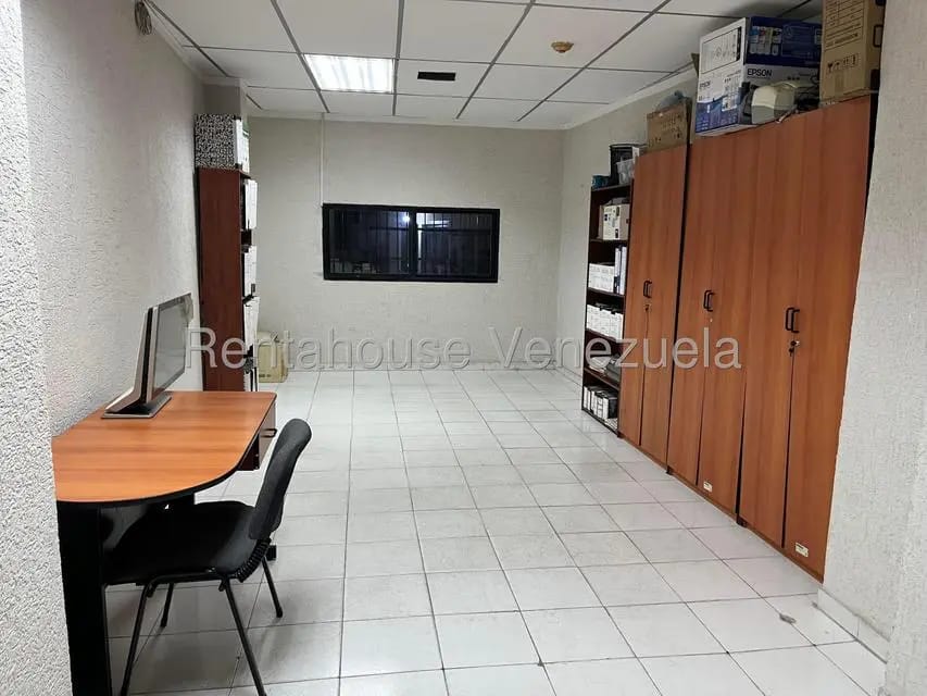 Comercial (Local Comercial) en Venta en Puerto La Cruz, Anzoategui - 3
